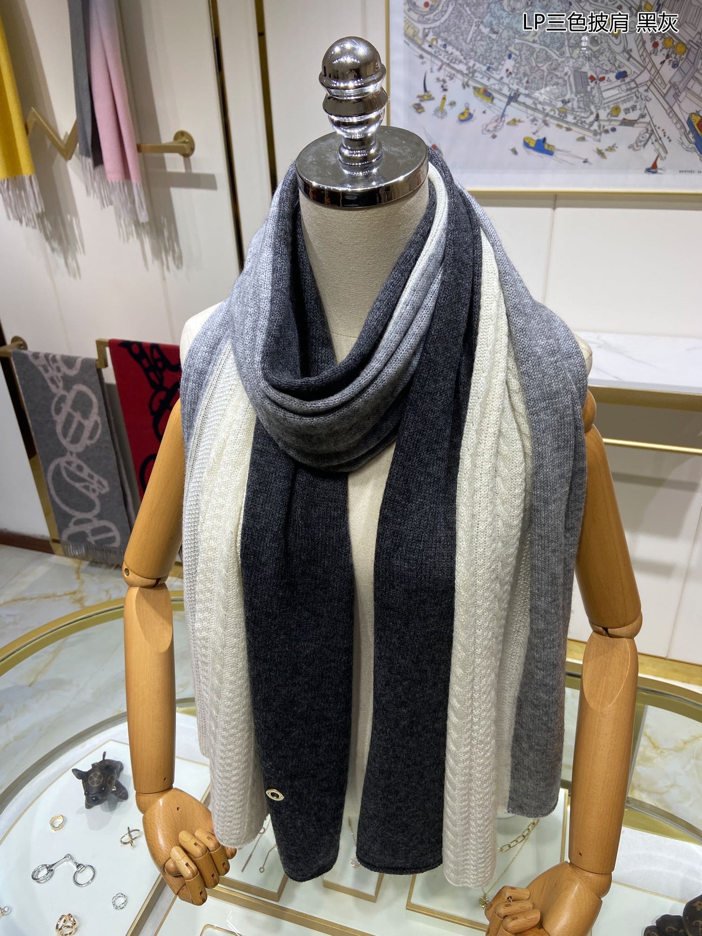 LP Scarf 190 CM In Grey White Mix Black Cashmere  649676