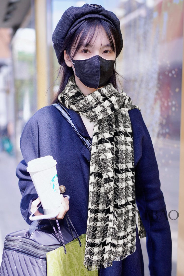 LP Opposite Scarf 190 CM In Black White Cashmere  667373
