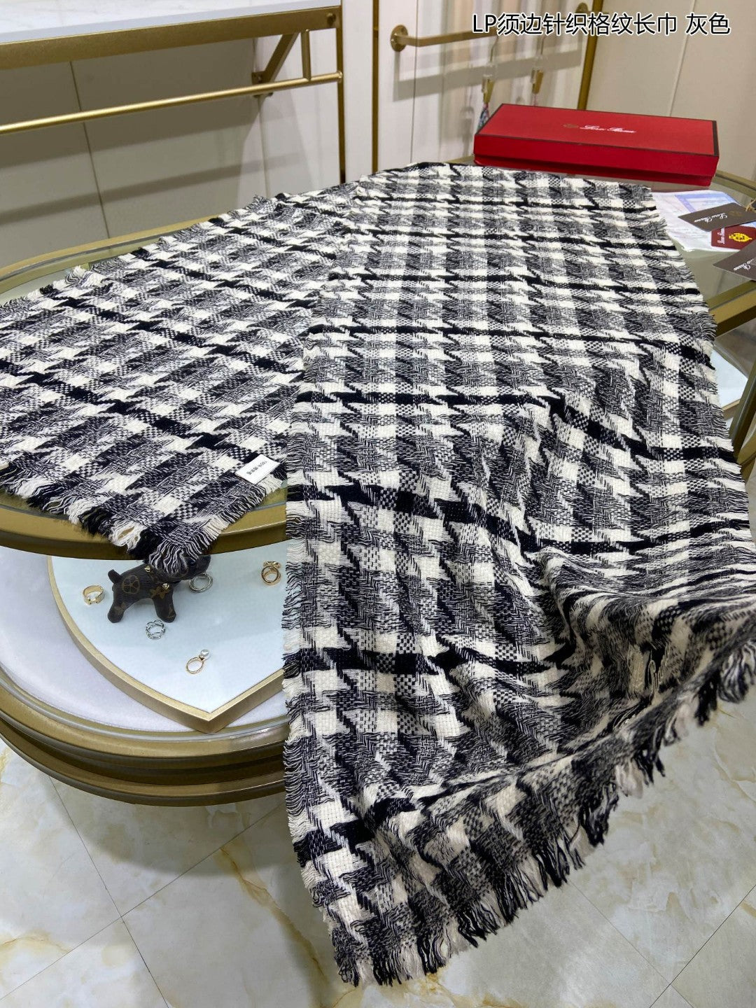 LP Opposite Scarf 190 CM In Black White Cashmere  667373