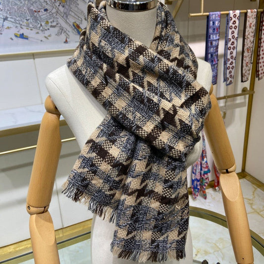 LP Opposite Scarf 190 CM In Colorful Cashmere 667375