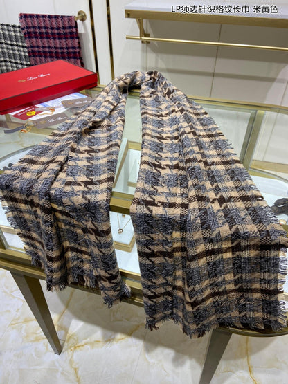 LP Opposite Scarf 190 CM In Colorful Cashmere 667375