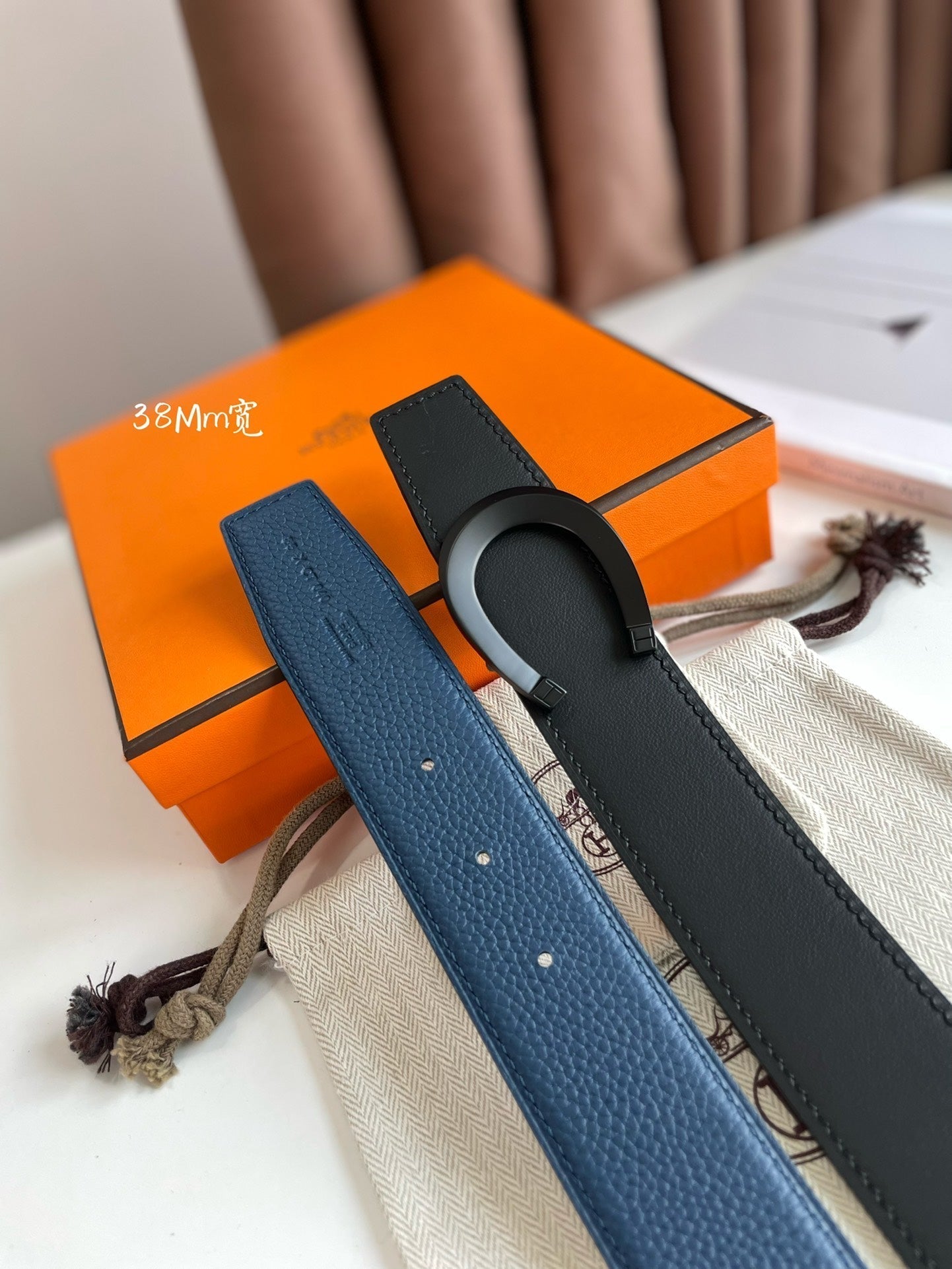 LUCK BELT BUCKLE & REVERSIBLE NAVY BLUE LEATHER STRAP 38MM BLACK HARDWARE