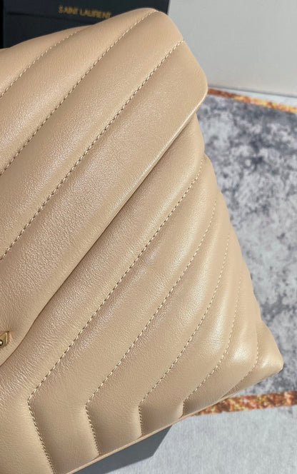 LOULOU MEDIUM 32 BEIGE QUILTED LEATHER GOLD HARDWARE