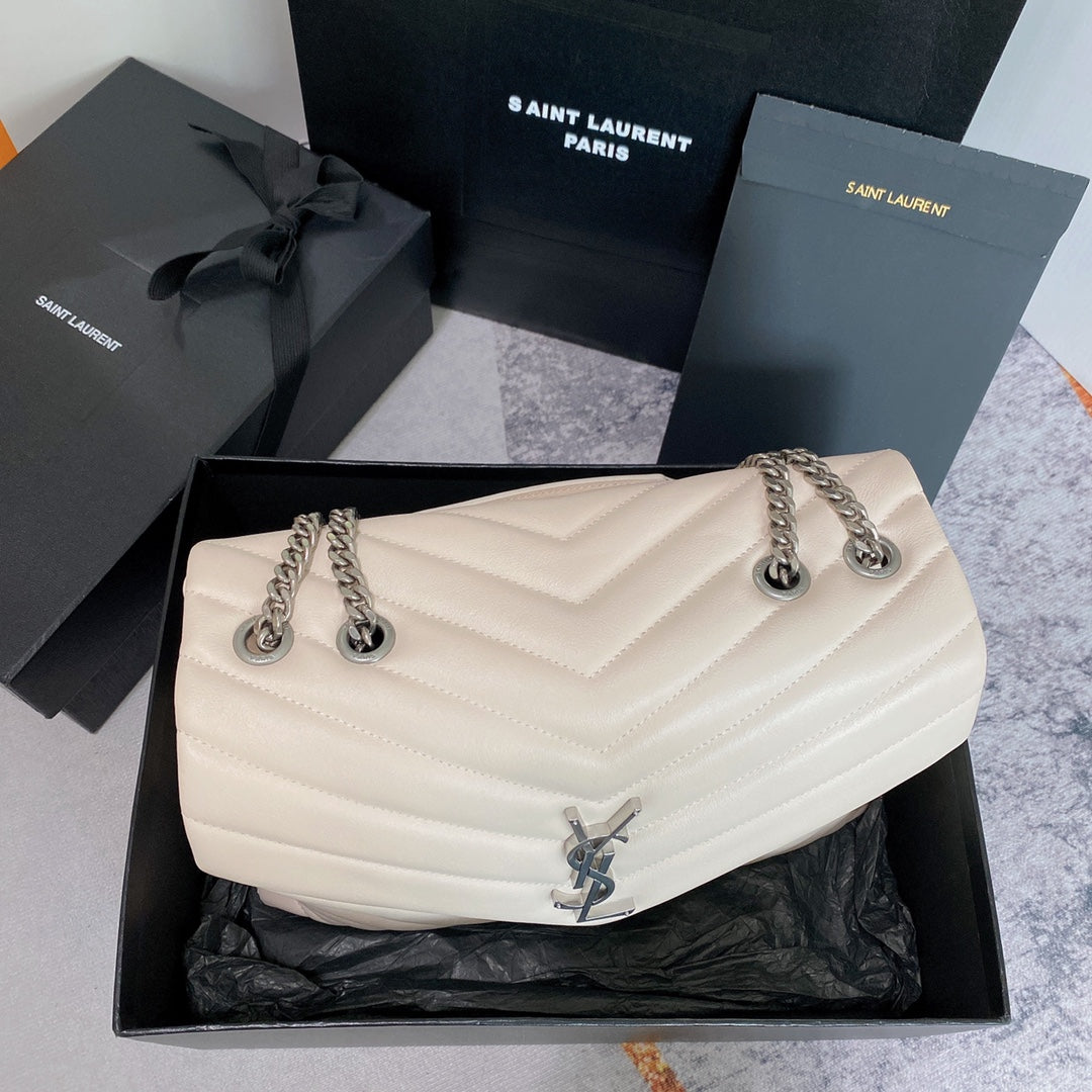 LOULOU MEDIUM 32 WHITE QUILTED LEATHER SILVER HARDWARE