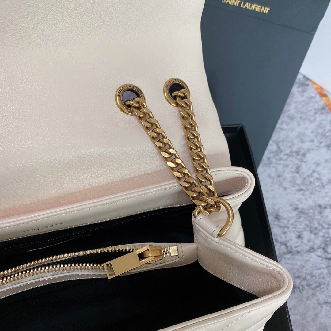 LOULOU MEDIUM 32 WHITE QUILTED LEATHER GOLD HARDWARE