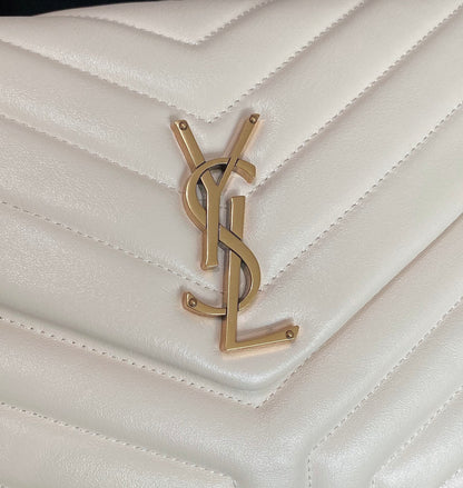 LOULOU MEDIUM 32 WHITE QUILTED LEATHER GOLD HARDWARE
