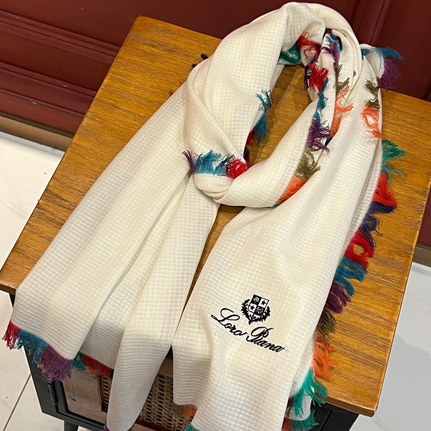 LP Scarf 190 CM In White Colorful Waffle Fabric Woven 975484