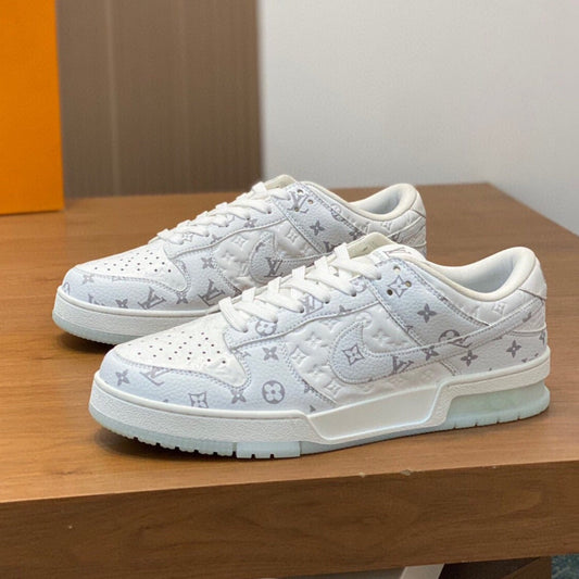 AIR TRAINER IN WHITE CALFKSIN