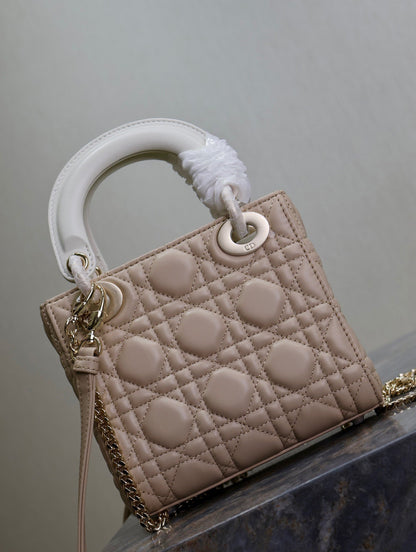 Lady Bag 17cm Beige White Lambksin