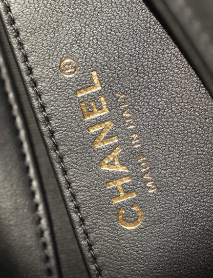 CC  Mini Flap Bag 18 Black Lambskin