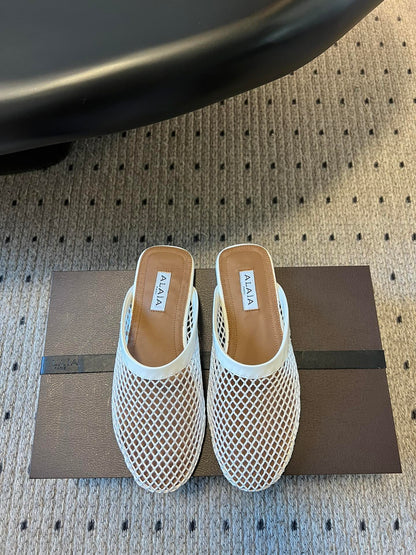 Alaia 25 Fishnet Flat Mules White  Lampskin 303681
