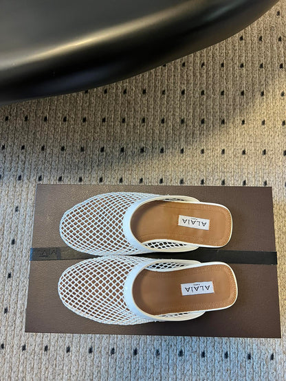 Alaia 25 Fishnet Flat Mules White  Lampskin 303681