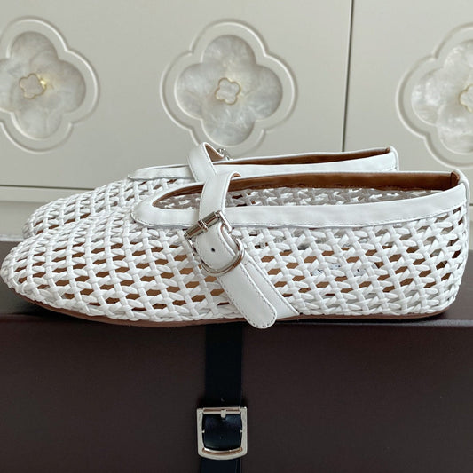 Alaia Women's Ballet Flat White Lambskin 291054