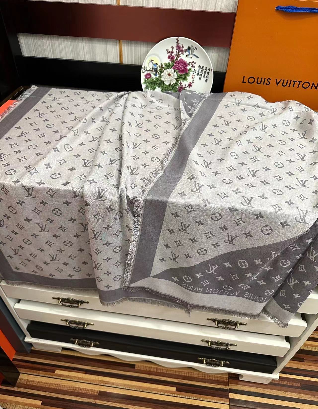 All About LV Monogram Scarf Gray Wool