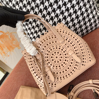 Alaia Mina 16 Bag Beige Vienne Wave Calfskin
