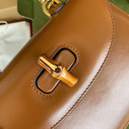 BAMBOO TOP HANDLE BAG 21 IN BROWN CALFSKIN