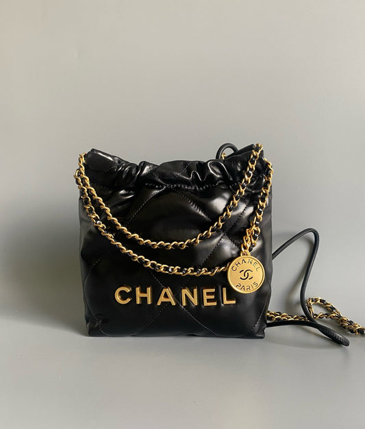 CC 22 Hobo Bag 19cm Black Lambskin Gold Hardware