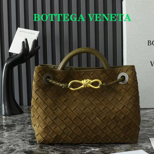 BV Andiamo 25cm Bag Rich Olive Green Suede