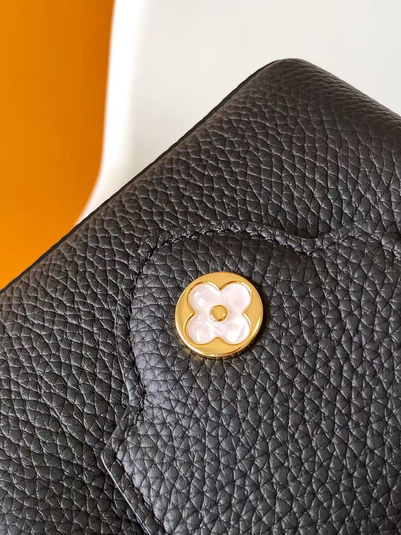 LV Capucines Bag 16cm Black Taurillon Cowhide Leather