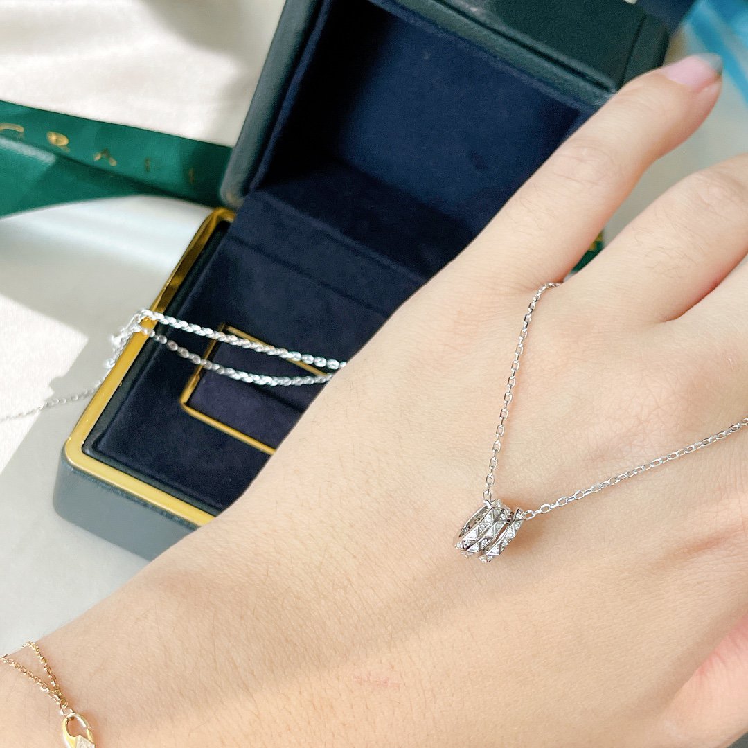LAURENCE SIGNATURE TRIPLE PAVED SILVER DIAMOND NECKLACE