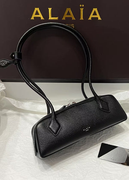 ALAIA 27 Le Teckel Medium Bag Black Lambskin