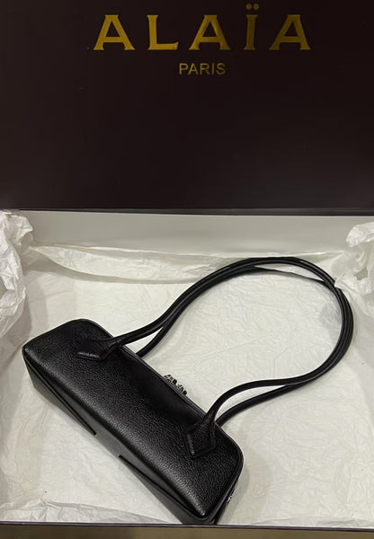 ALAIA 27 Le Teckel Medium Bag Black Lambskin