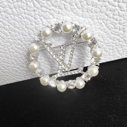 LV Brooch 188773