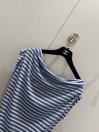 CC 25 Striped One-shoulder Short-sleeved T-shirt Cotton