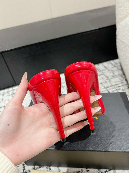 Alaia 25 Azzedine High Heels Mules With Gold Hardware Red Calfskin 293187