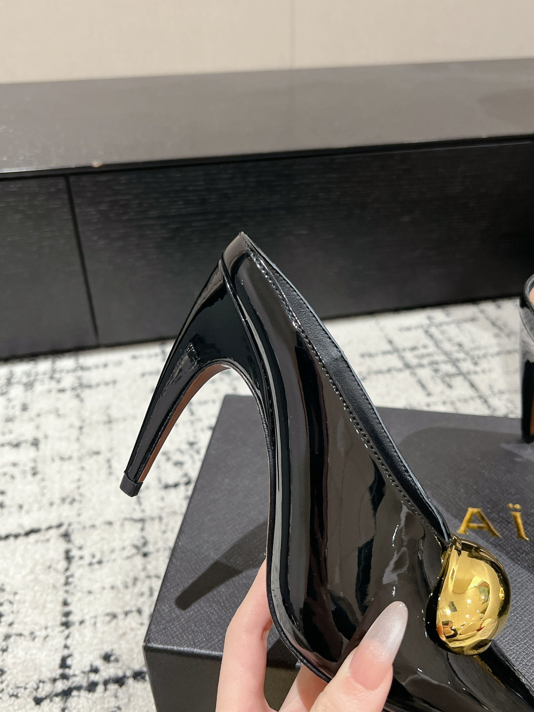 Alaia 25 Azzedine High Heels Mules With Gold Hardware Glossy Black Calfskin 293188