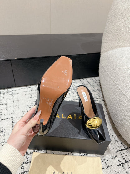 Alaia 25 Azzedine High Heels Mules With Gold Hardware Glossy Black Calfskin 293188