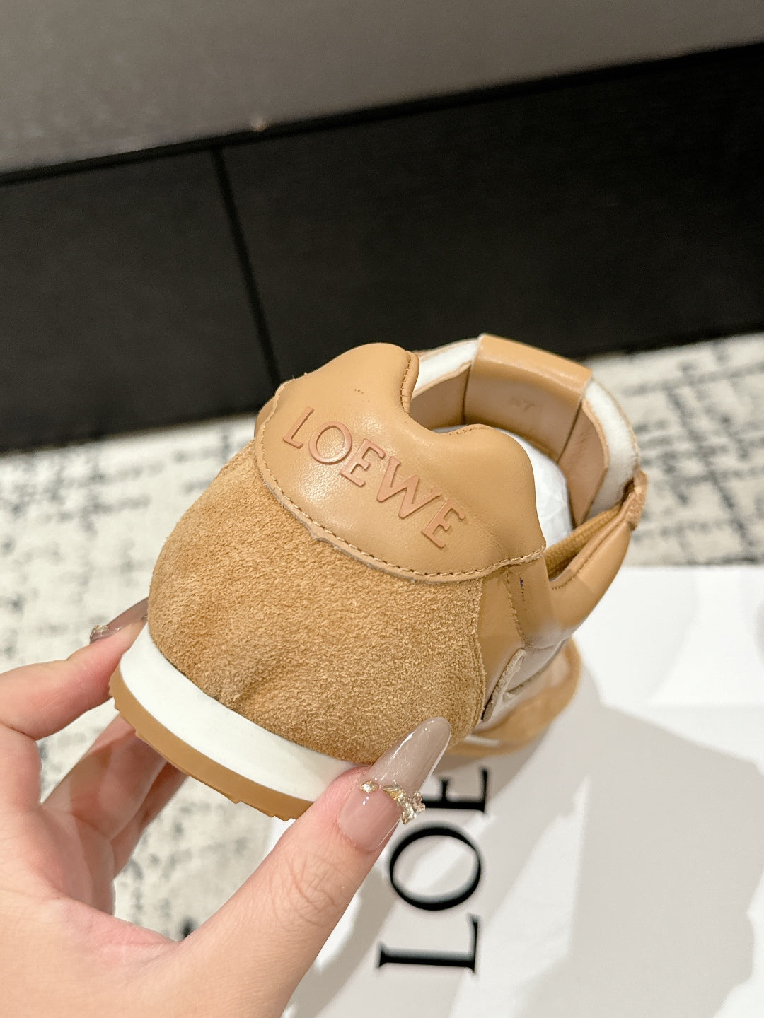 Loewe 25 Ballet Runner 2.0 Sneaker Beige Suede