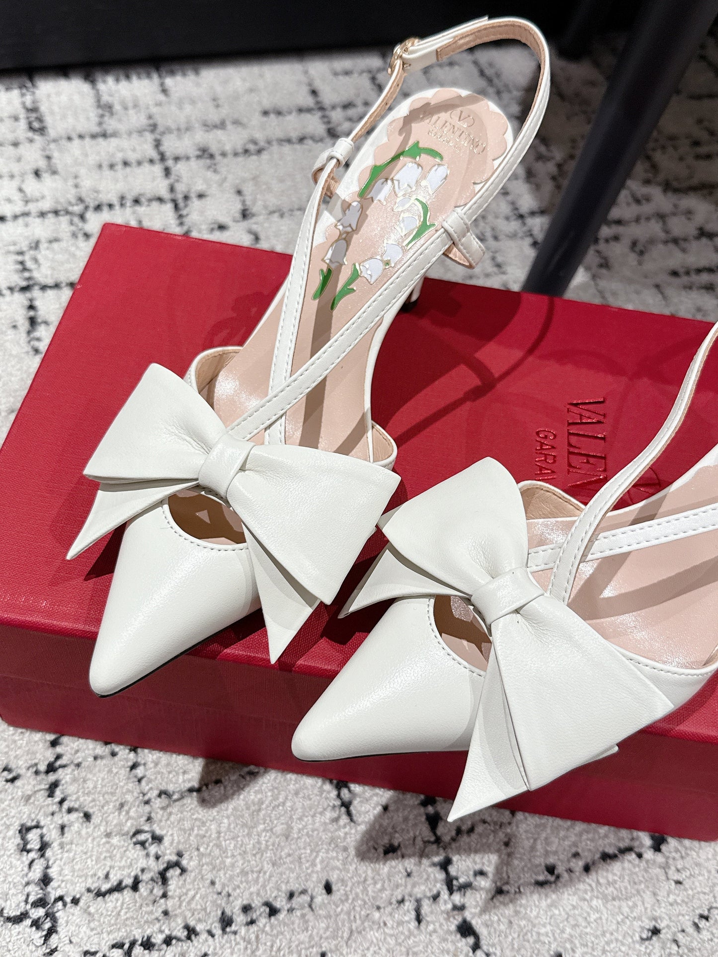 VT 25 Bowow Slingback White Sheepskin 327738