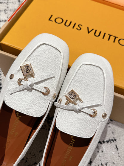 LV Flat-soled lock loafers white cowhide 383378