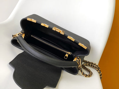 LV Capucines Bag Black Taurillon Cowhide Leather 252598