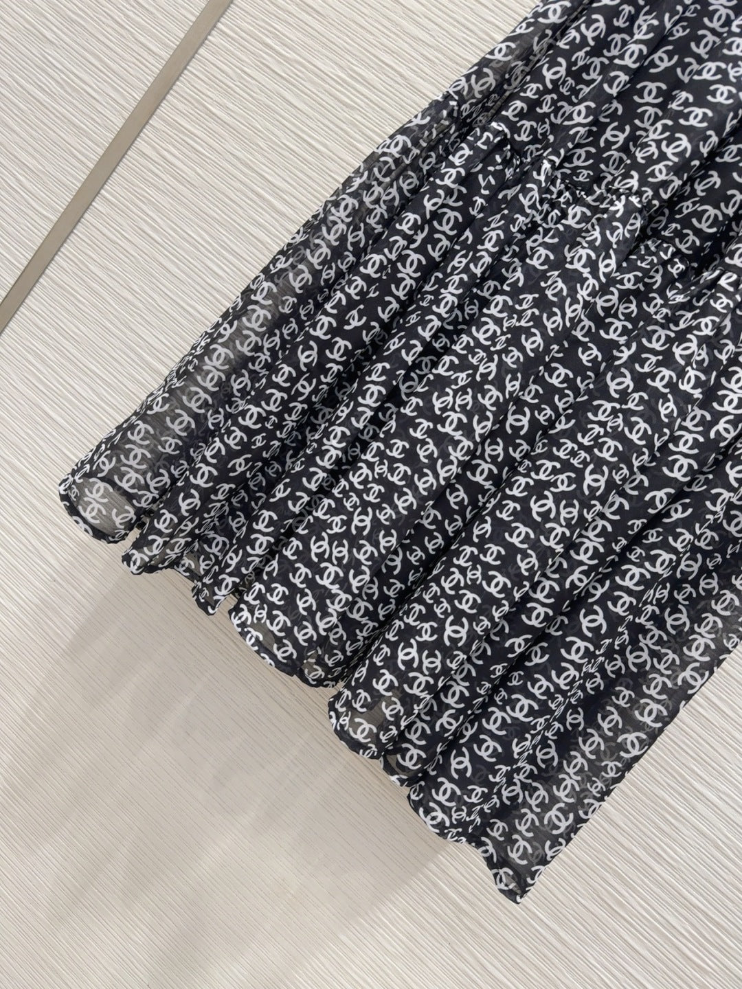 CC 2025 Double C Printed Skirt Black White Polyester Fiber