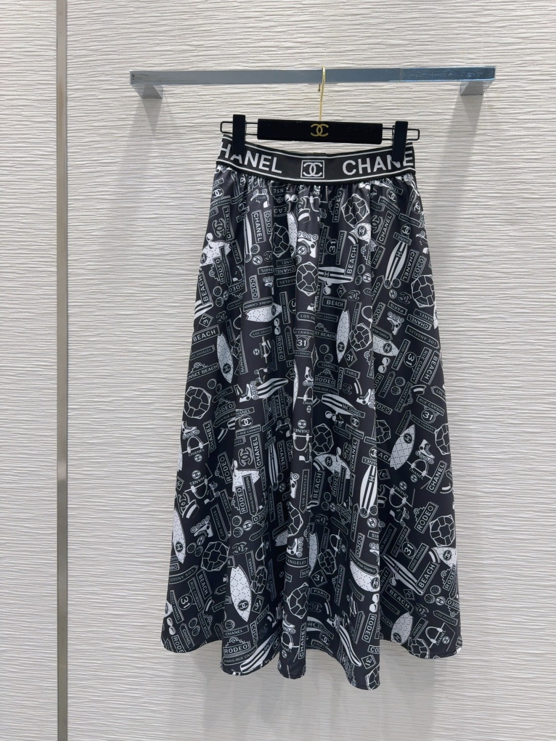 CC 25 Shirt and Long Skirt Polyester Fiber