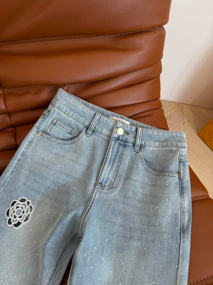 CC 25 Hollow Camellia Embroidery Jeans Light Blue Denim Cotton