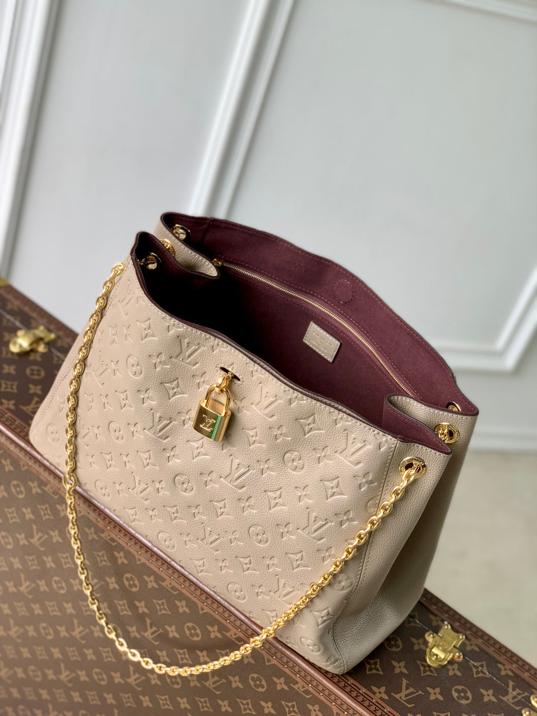 Anytime 42cm Tote Bag Beige Gold Empreinte leather 250557