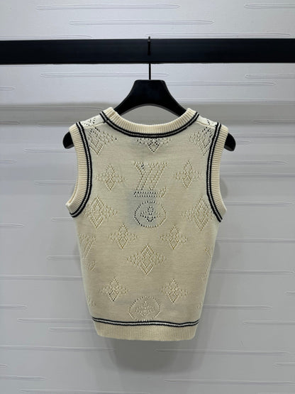LV 25C Knitted Vest 228788