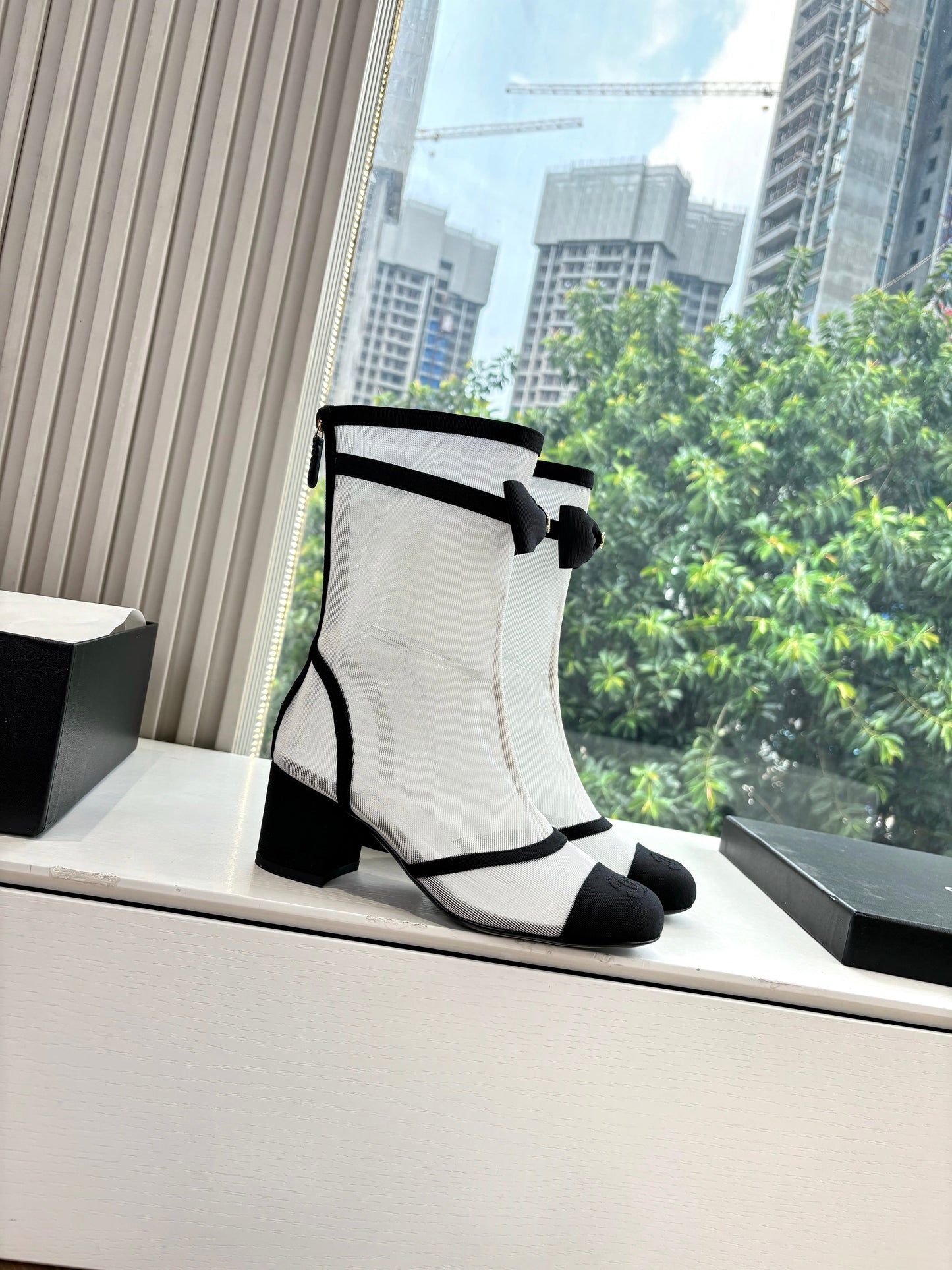 CC 25 Short Boot White Mesh Black Bow 430323