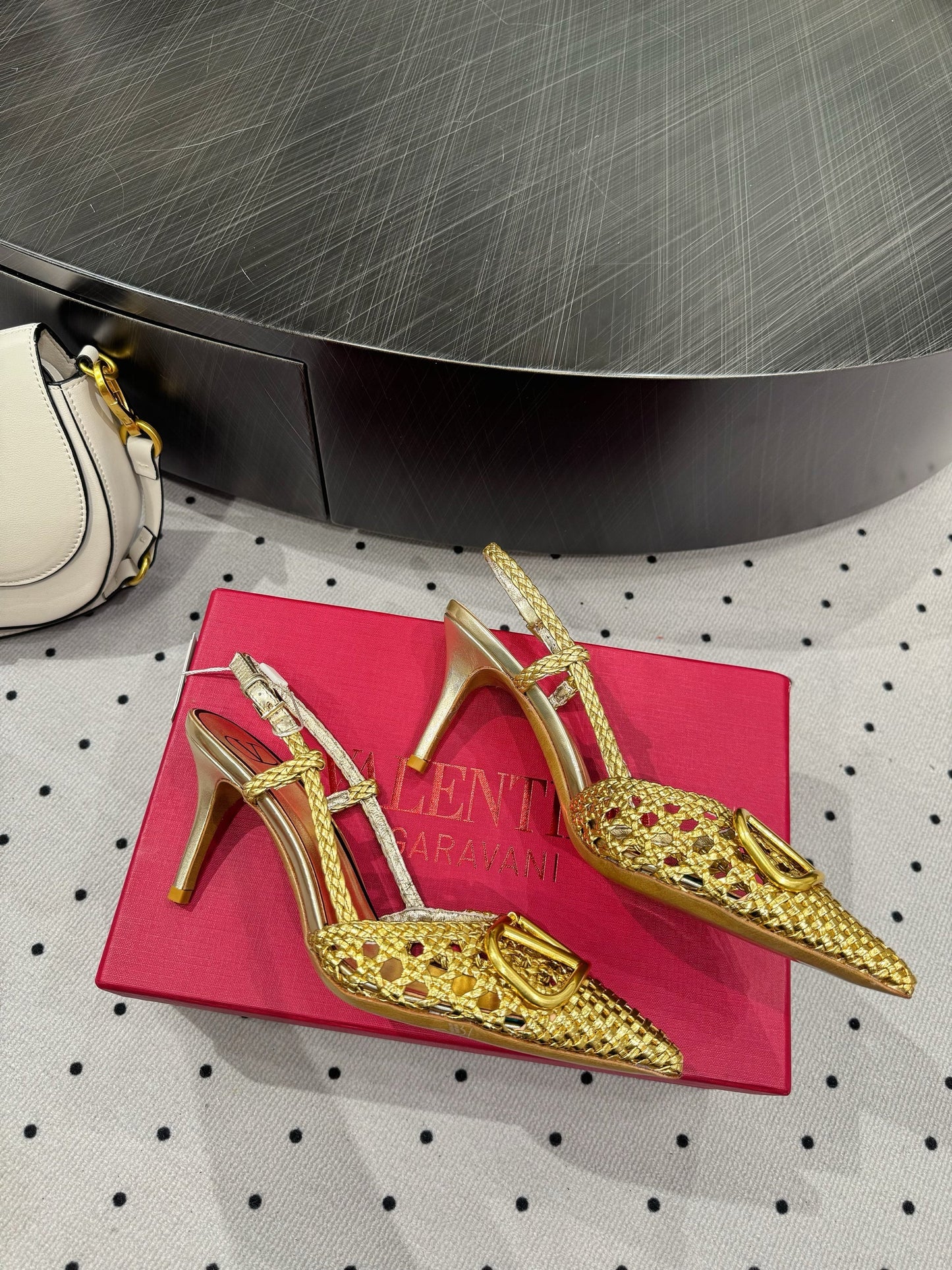 VT 25 Weaving Slingback Gold Sheepskin 326698