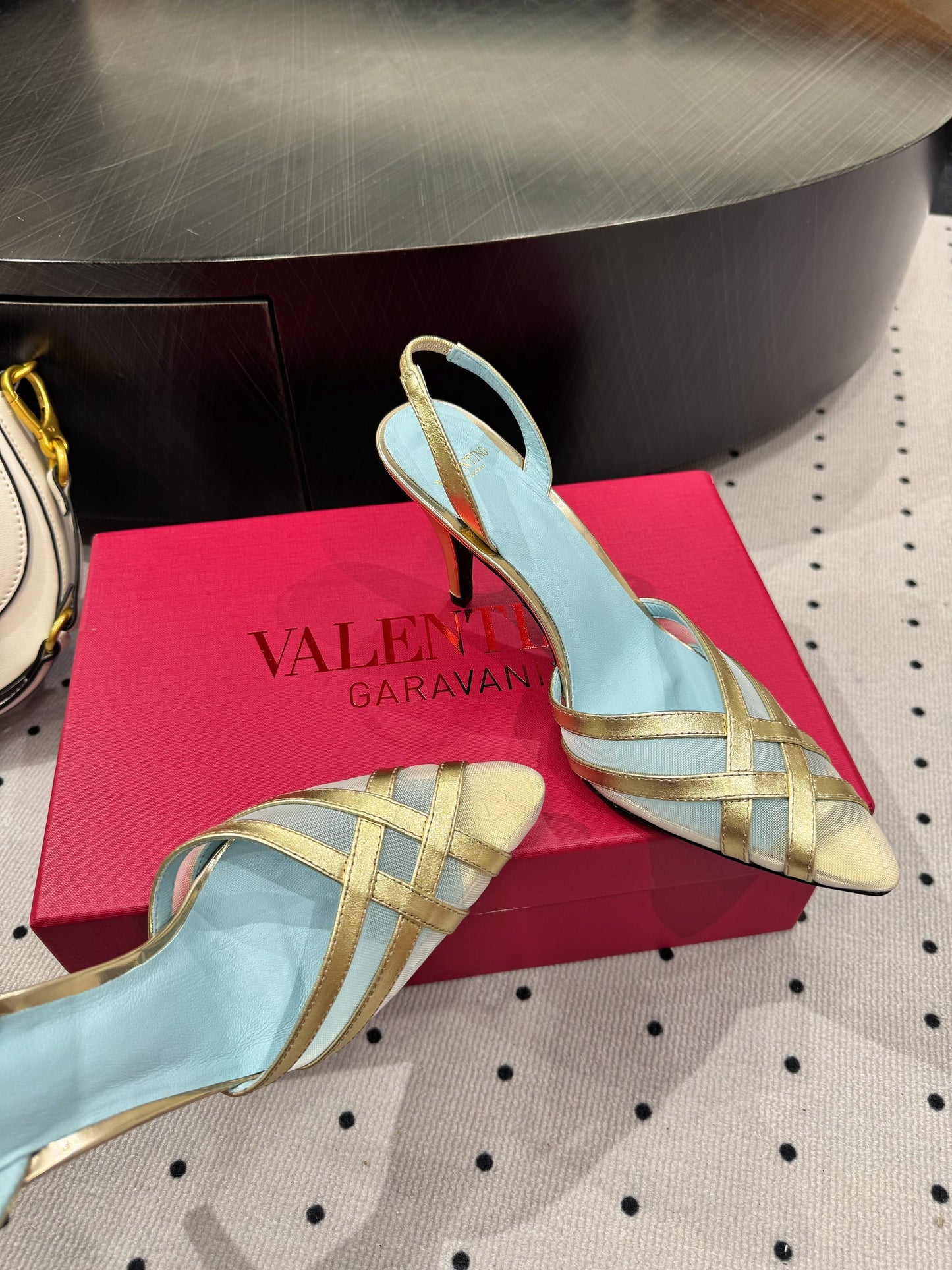 VT 25 Mesh Slingback Gold Sheepskin 327591