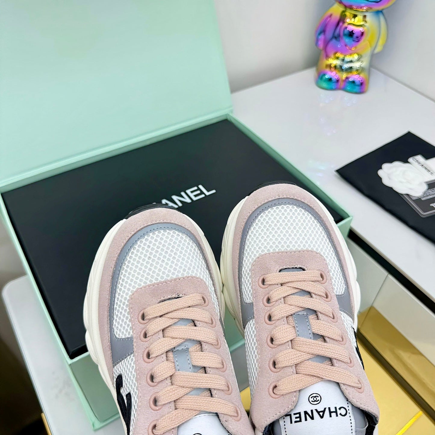 CC 25 Sneaker Pink White Cowhide 331176
