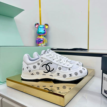 CC 25 Sneaker White Cowhide 331211