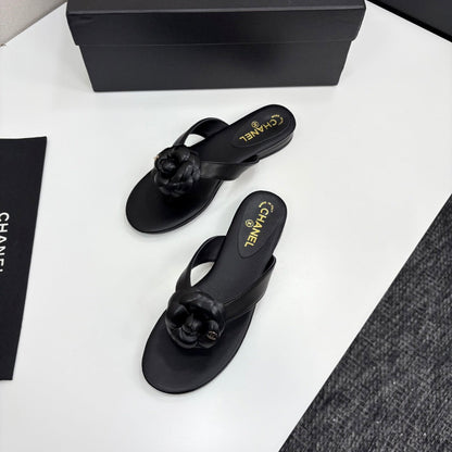 CC 25 Thong Sandal Sheepskin 270792
