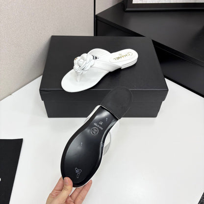 CC 25 Thong Sandal Sheepskin 270792