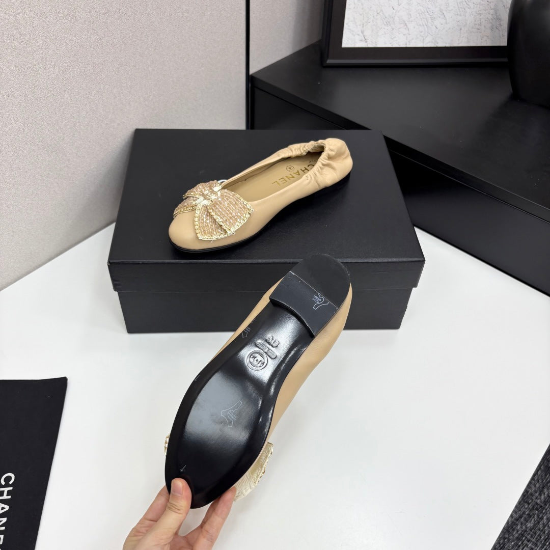 CC 25 Diamond Ballet Flats Beige Sheepskin 331787