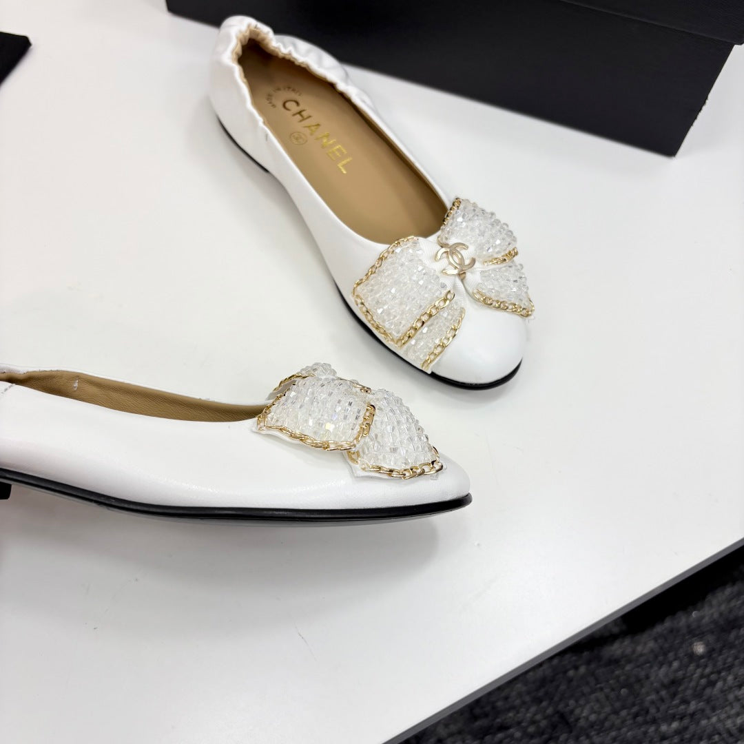 CC 25 Diamond Ballet Flats White Sheepskin 331788