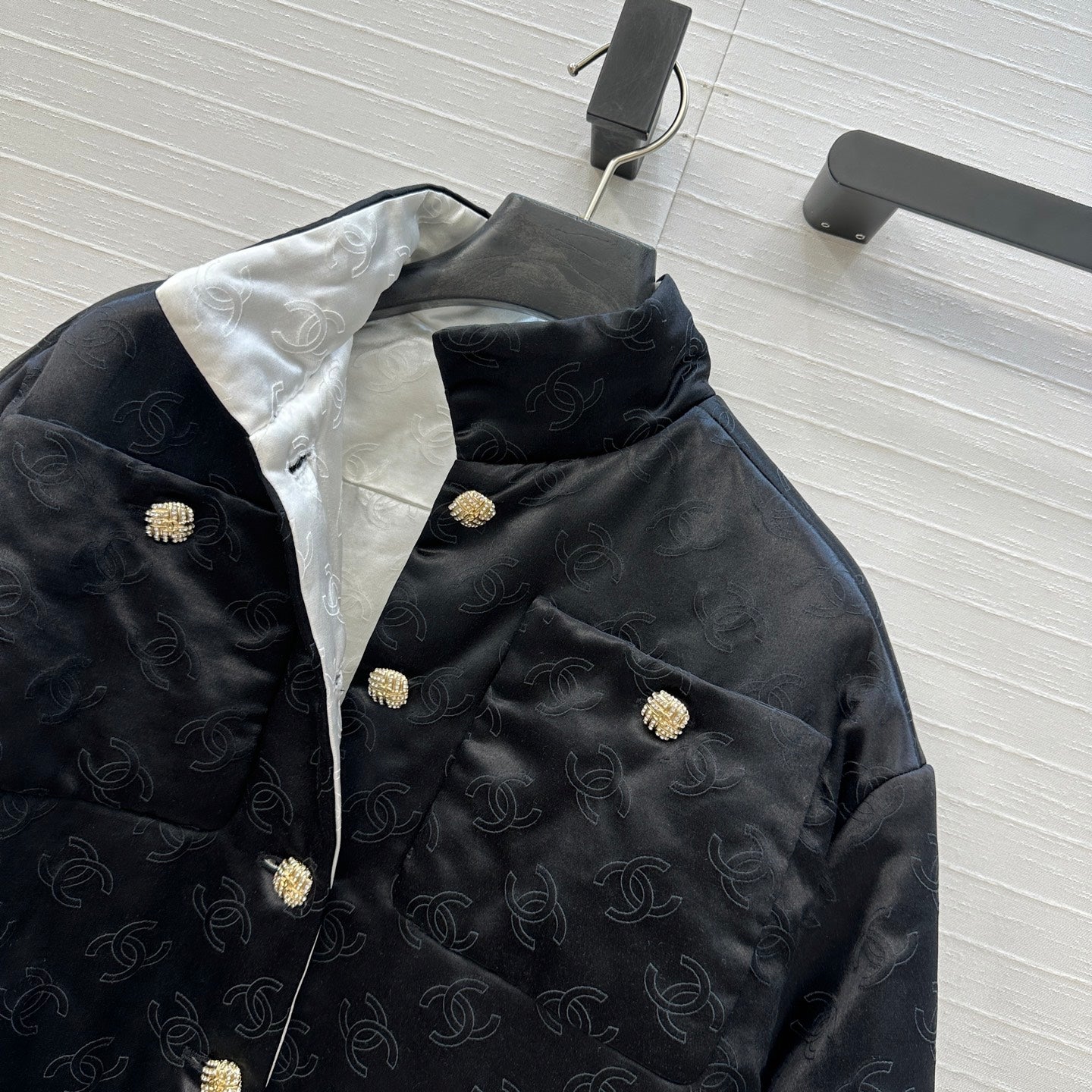 CC 25 H-shaped Jacket Black Cotton Silk